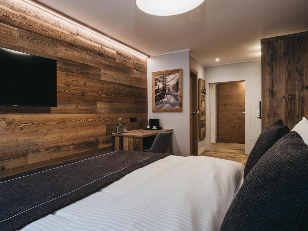 Vaya Post Saalbach Inklusive Joker Card Hotel Bagian luar foto